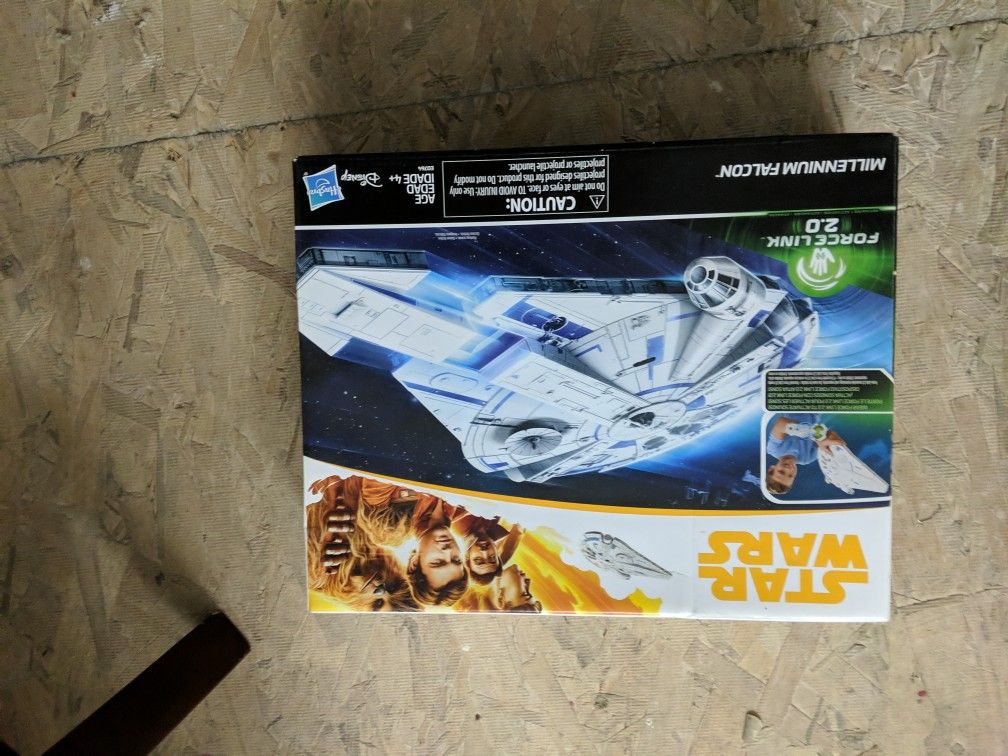 Star Wars Millenium Falcon