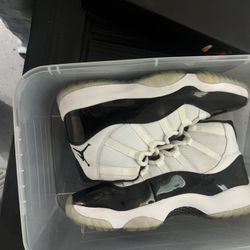 Jordan 11 Retro Concords Size 10.5