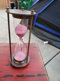 Hour Glass