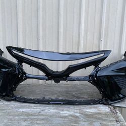 2018-2020 Toyota Camry Front Bumper Pintura Nueva Good Condition 