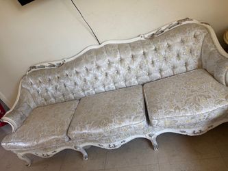 FREE FURNITURE