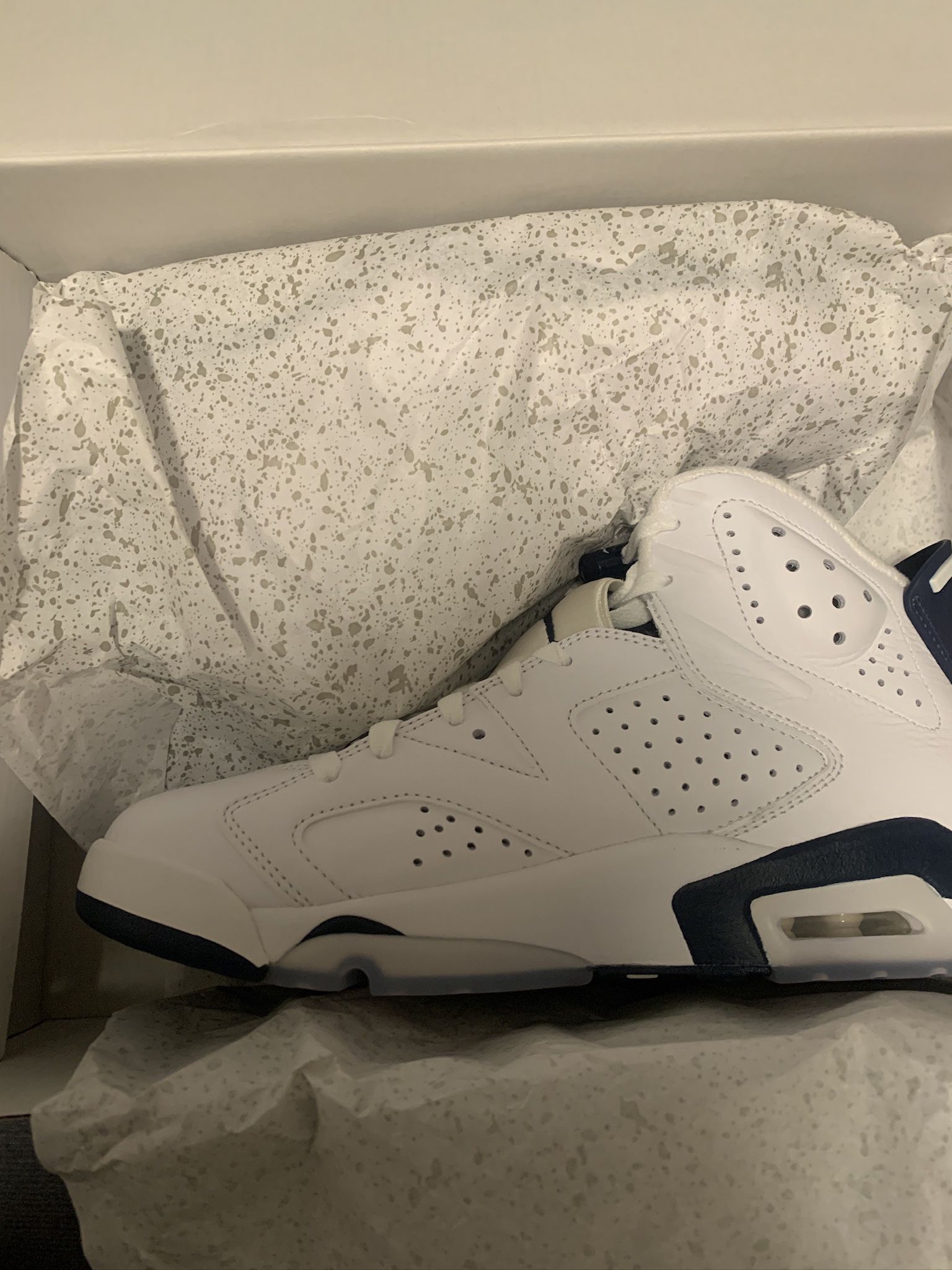 Jordan 6 Midnight Navy