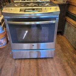 30"Slide In 5 Burner Stove