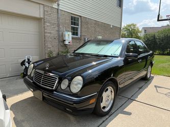 1997 Mercedes-Benz E-Class