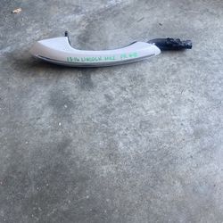 Lincoln MKZ Right door handle Parts