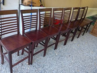 8 BARSTOOLS