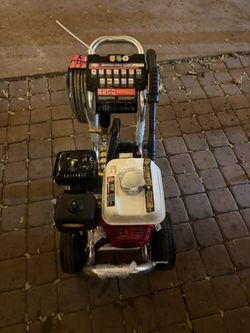SIMPSON 3,000 PSI 3.0 GPM Gas Cold Water Industrial Series Pressure Washer, Honda GX200