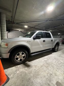 Ford 150 2004 290 mil millas 8,500