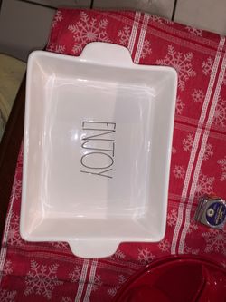 Serving plates Rae Dunn collection