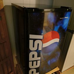 Mini Refrigerator 
