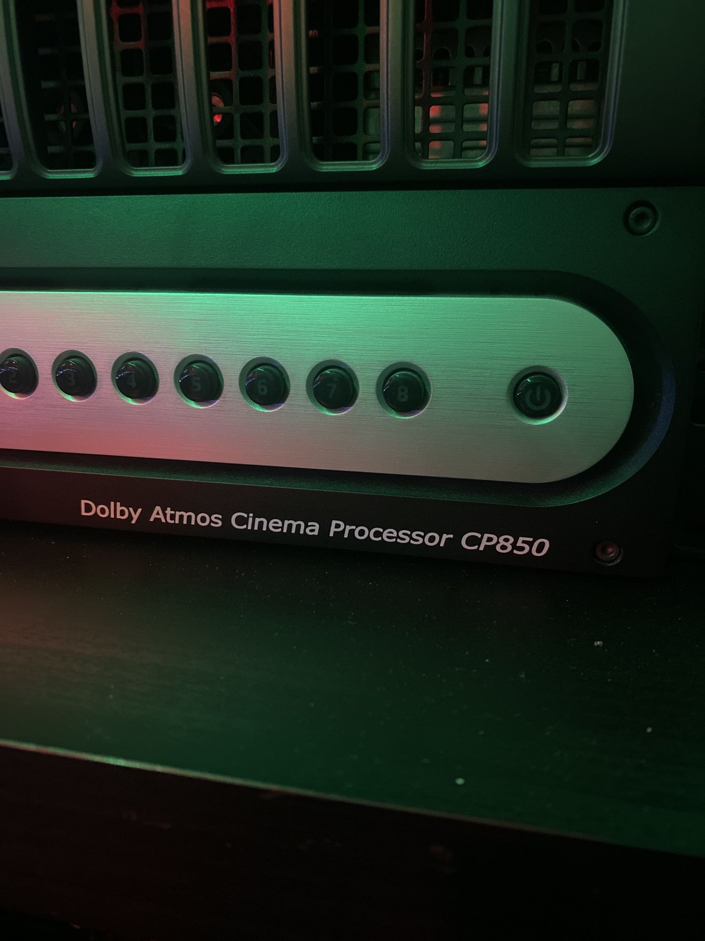 Dolby CP850 + DSS220