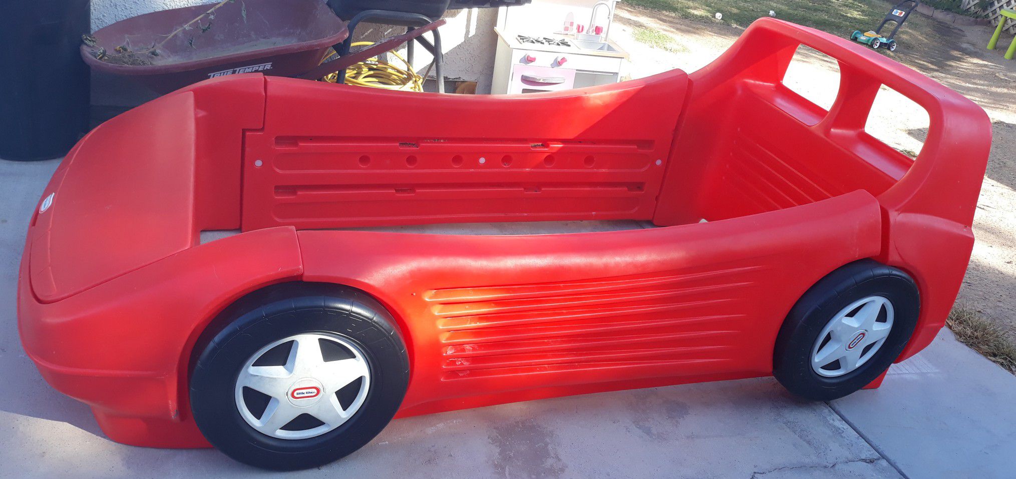 Red Twin Size Car Bed With Toy Storage