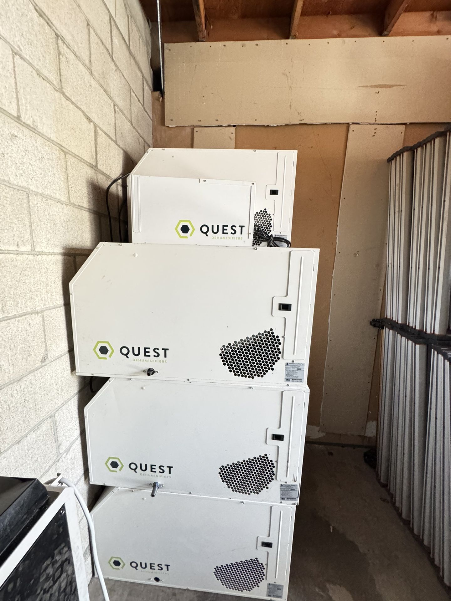 Quest 165 Dehumidifier 