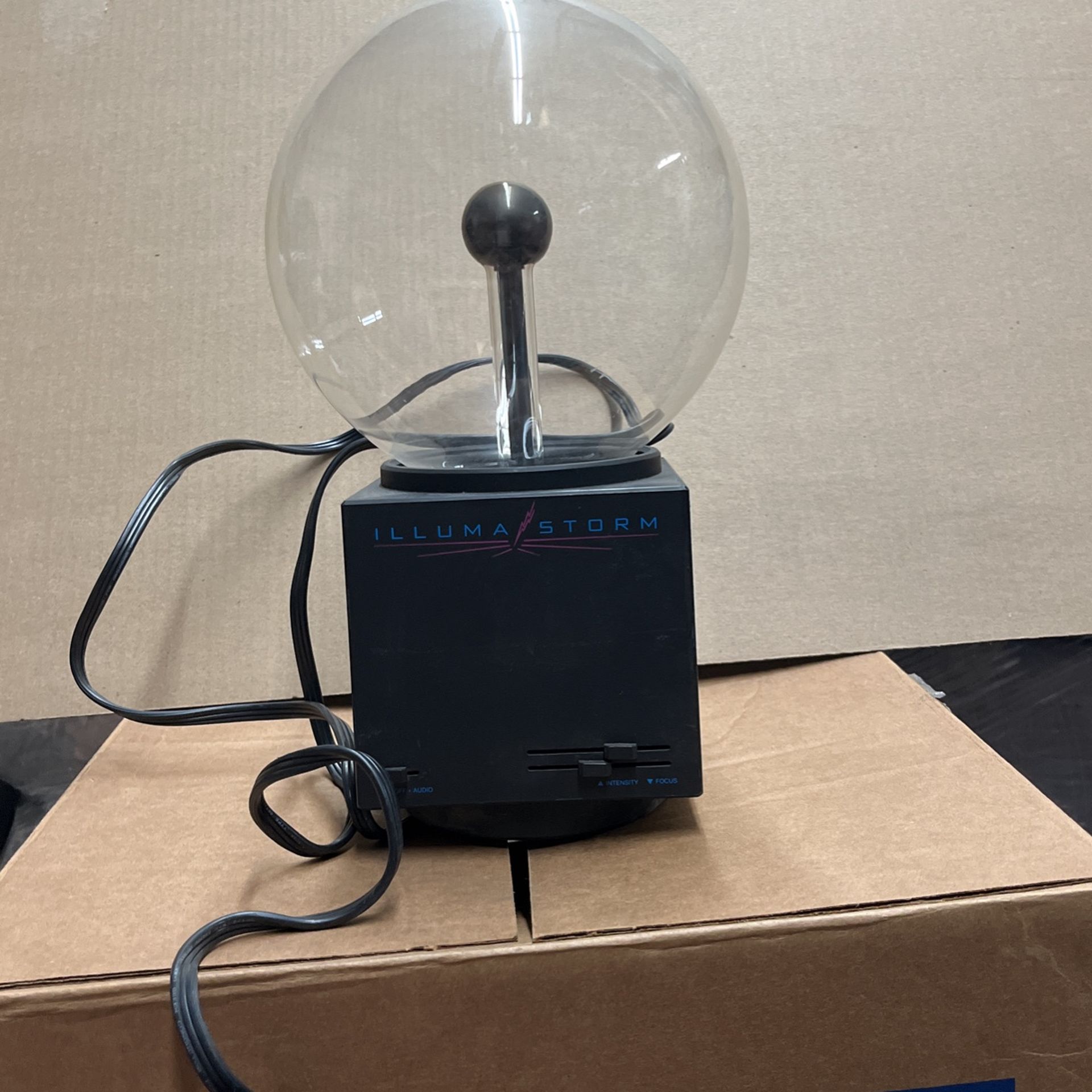 Glass Plasma Ball Vintage Illuma Storm