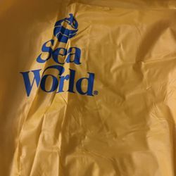 Vintage Sea World Logo Adult Rain Poncho-One Size/Unisex-Yellow NOS RARE