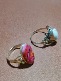 Vintage Sterling Silver Spiny Oyster Turquoise Split Shank Ring & White Howlite Filigree Ring