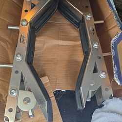 Support for mounting on the boat's platform...for Jeski and boat