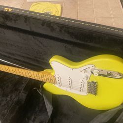 Ibanez YY10 Electric Guitar + Hard Case (Excellent Condition