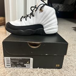 Jordan 12s Size 1 Preschool 