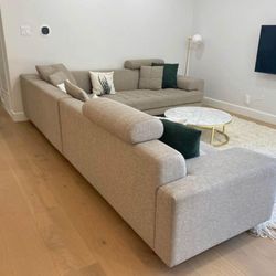 Sectional Couch 