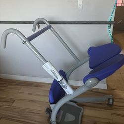 Arjo  Sara Stedy  Manual Standing Aid & Sit To Stand Transfer Lift 