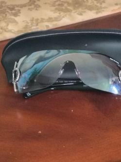 GLASSES. TRUE  RELIGIO New