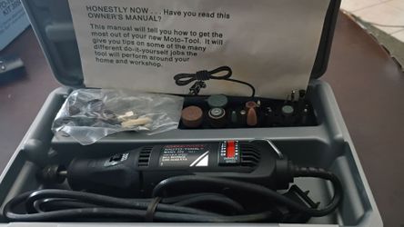 Dremel rotary tool set in box