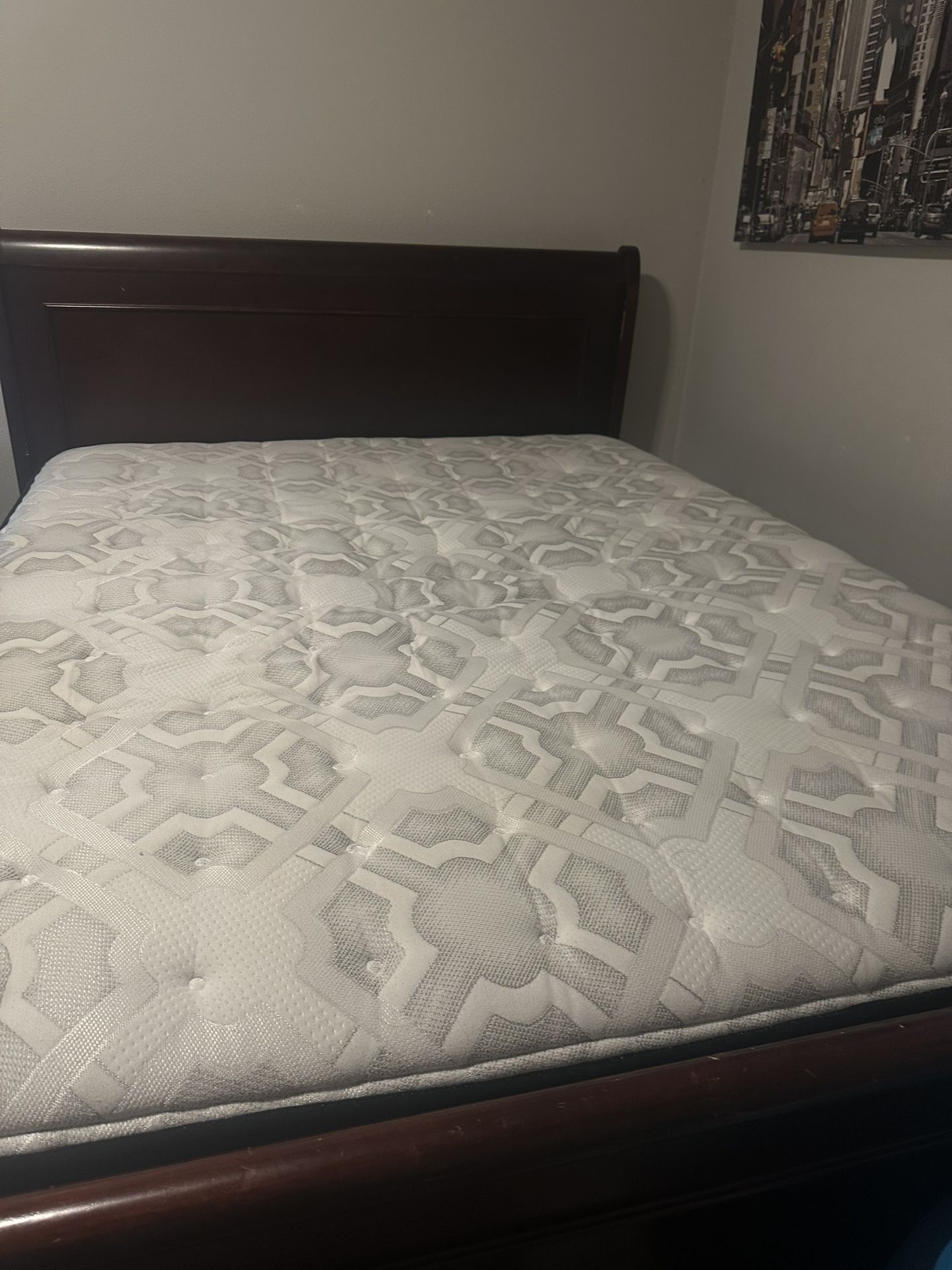 Queen Bed That Includes The Box Spring And Mattress!