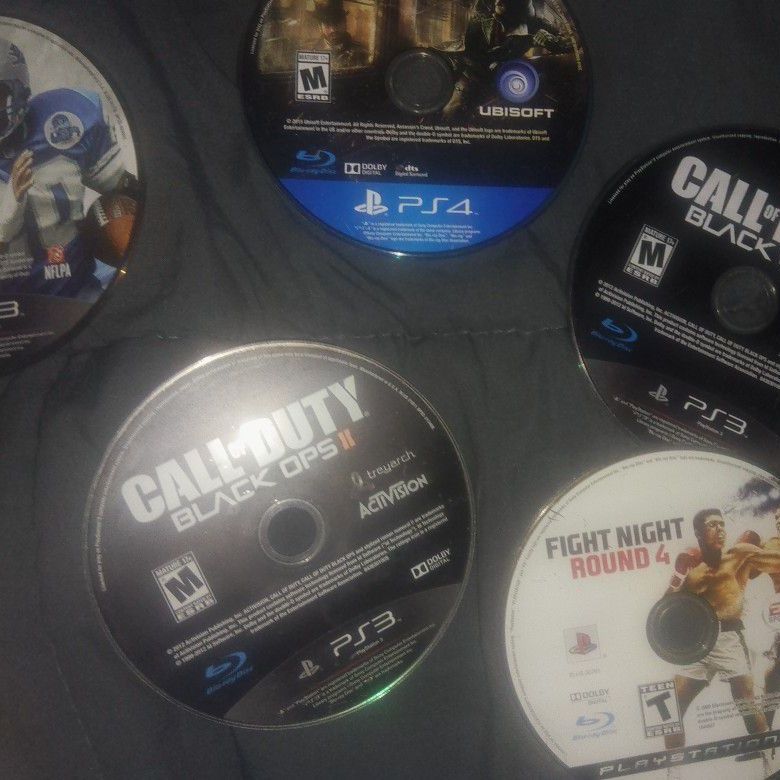 4 Ps3 Games And 1 PS4 And 1 Xbox360 Kinect