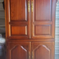 Double Door Pull Out TV Finished Cabinet