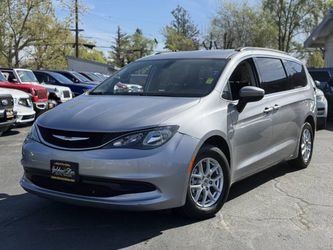 2021 Chrysler Voyager