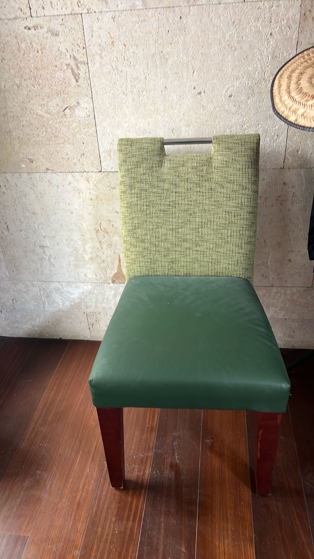 4 chairs $40