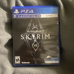 Skyrim for PS4 vr works great complete in box , PlayStation 4 VR