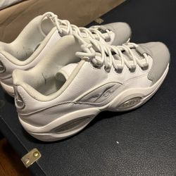 Reebok Question Low Gray