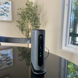 Motorola MB7420 Internet Modem