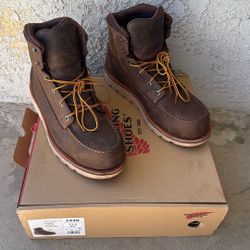 Red Wing Men’s Boots Size 11.5 Safety Toe 
