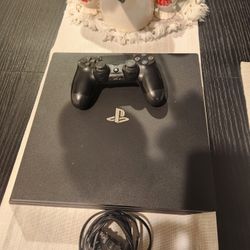 PS4 PRO 