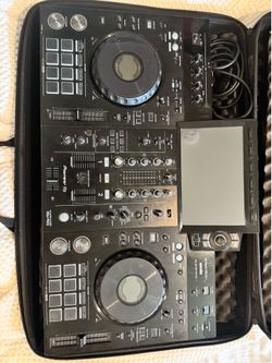 Pioneer XDJ-RX3
