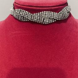 New Beautiful Sparkling Rhinestone Choker Adjustable Length 