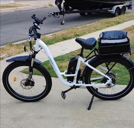 Electric dirt bike with pedals ebike