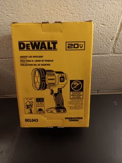 New dewalt LED light
