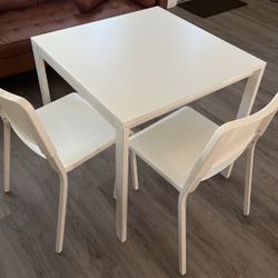 IKEA Table And 2 Chairs