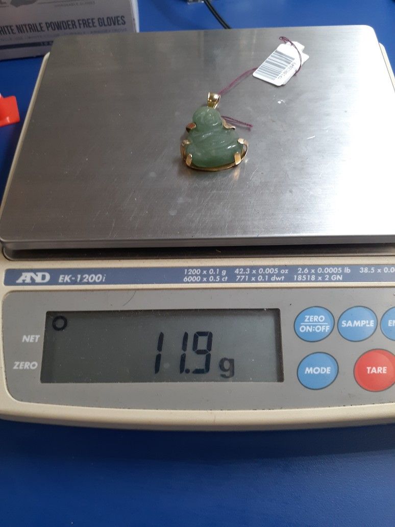 Pendant Buda Jade 14k .11.9 Gr