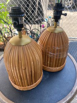 Lamp base