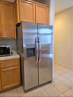Stainless steel Fridge like new