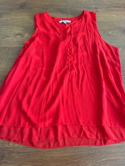 New Rose + Olive red sleeveless blouse size XL