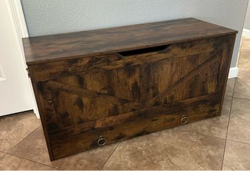 (NEW) 40” Wide Farmhouse Storage Chest