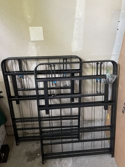Queen Size Metal Bed Frame.