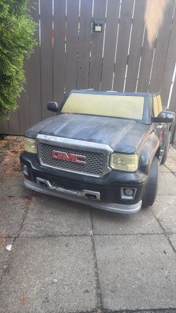 GMC Denali kids toy truck