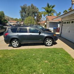 2007 Toyota Rav4 Clean TITLE 